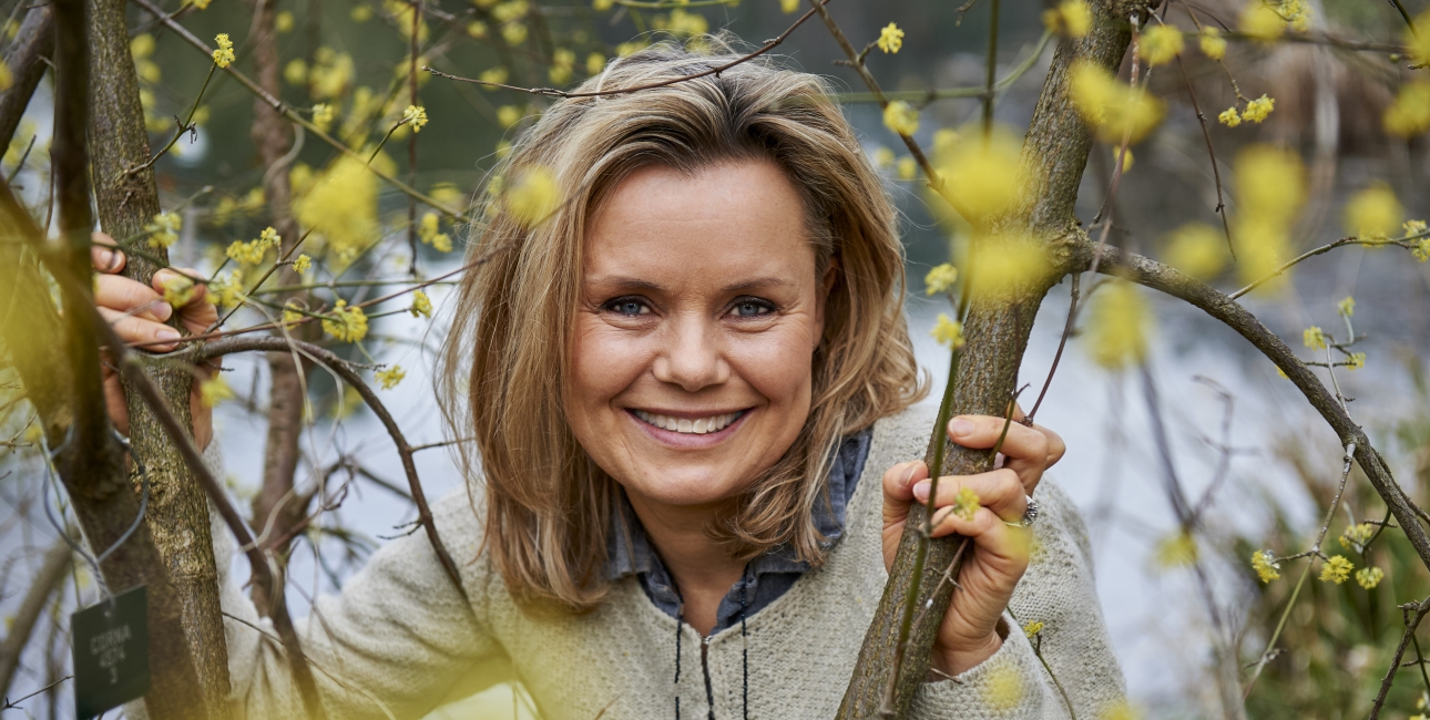 Hanne Bartholin: "Jeg Har Gået Rundt I Bibelen I To år" | Bibelselskabet